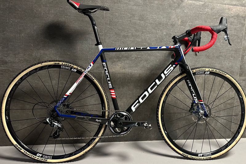 Focus Mares CX Disc (Rapha Edition: Jeremy Powers) 2015 Road & Gravel usato