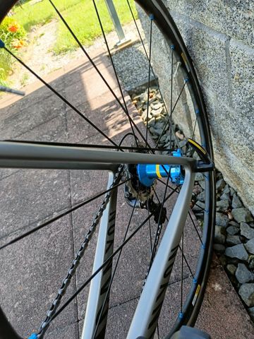 Gebrauchtes Canyon ULTIMATE CF SL 9.0 2017 Road & Gravel, Hellgrau — Bild 8 von 8