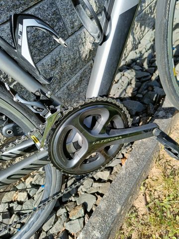 Gebrauchtes Canyon ULTIMATE CF SL 9.0 2017 Road & Gravel, Hellgrau — Bild 4 von 8