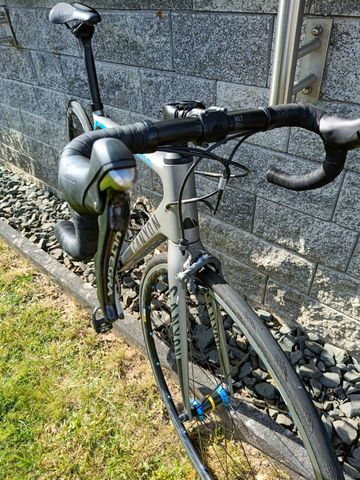 Gebrauchtes Canyon ULTIMATE CF SL 9.0 2017 Road & Gravel, Hellgrau — Bild 6 von 8
