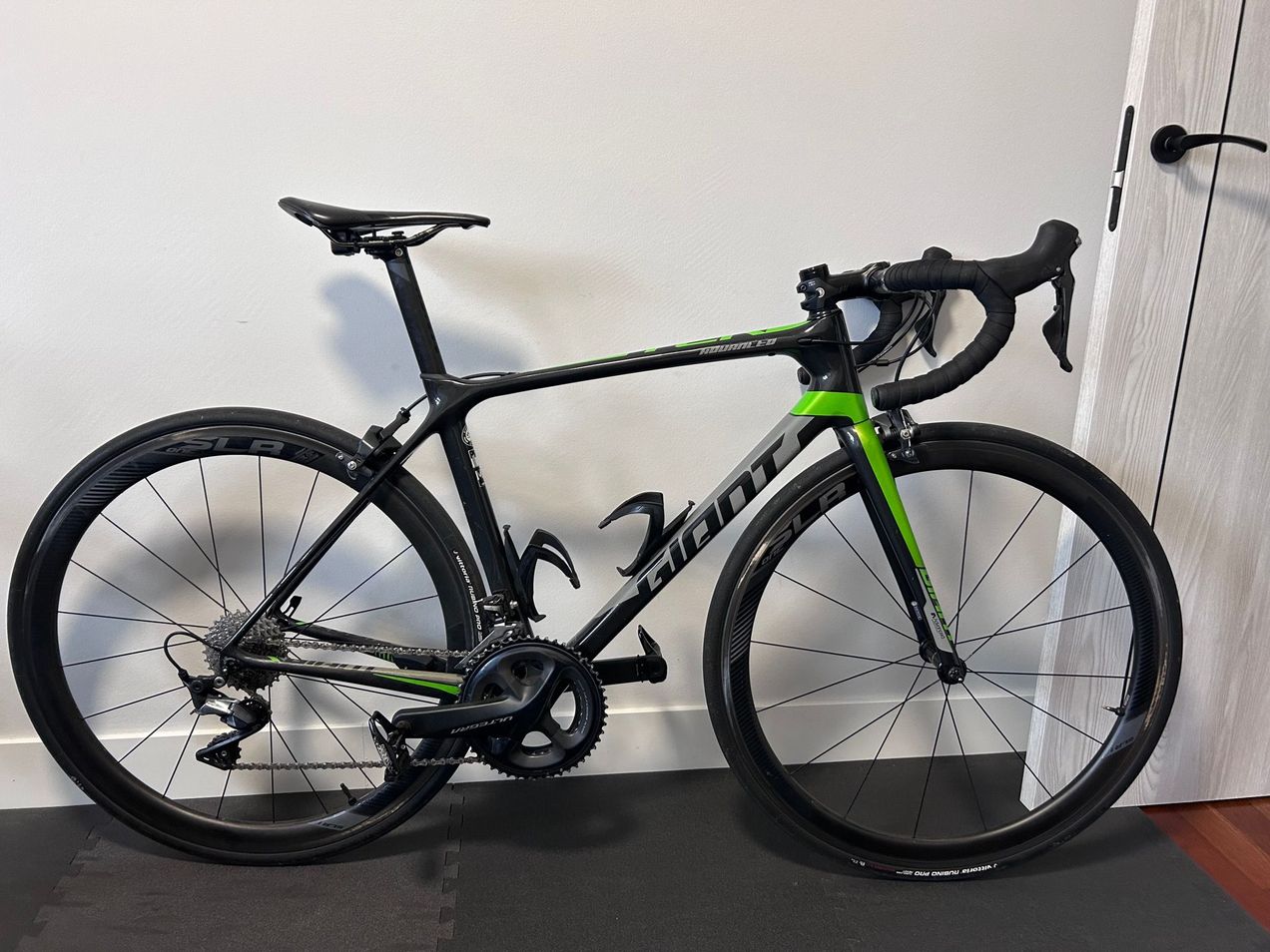 Giant 2019 tcr on sale