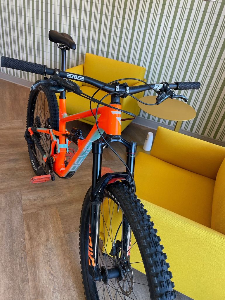 Used Revel Rail29 GX Eagle 2023 2023 Mountainbike, Orange, 29 — image 2 of 4