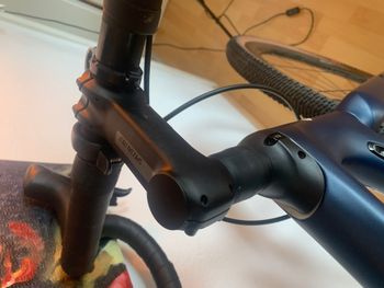 Used Specialized Diverge Expert 2020 Road & Gravel, Blue — image 14 of 15