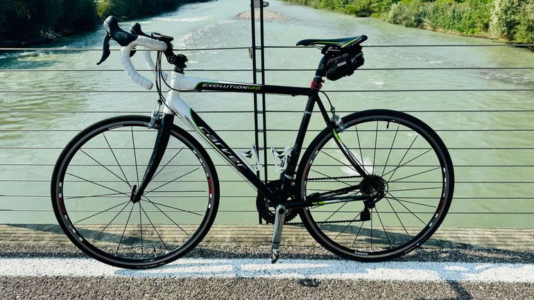 Used Carver EVOLUTION 120 2012 Road & Gravel, Bianco — image 1 of 6
