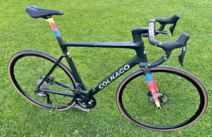 Colnago - V4Rs Disc Ultegra Di2 8100 w/Fulcrum Racing Wind 400 Wheels 2023, 2023