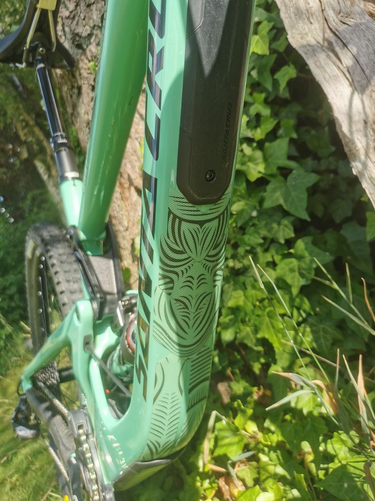 Used Santa Cruz Megatower S / Carbon C / 29 2019 Mountainbike, Green — image 5 of 13