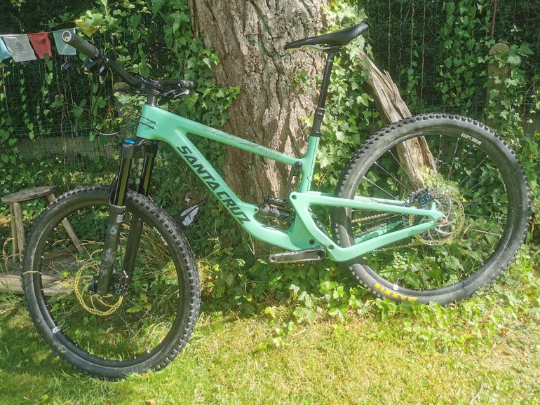 Used Santa Cruz Megatower S / Carbon C / 29 2019 Mountainbike, Green — image 3 of 13