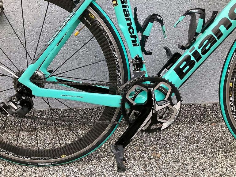 Used Bianchi Oltre XR4 CV Ultegra 2021 Road & Gravel, Green — image 3 of 5