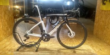 Pinarello - F7 ULTEGRA Di2 2023, 2023