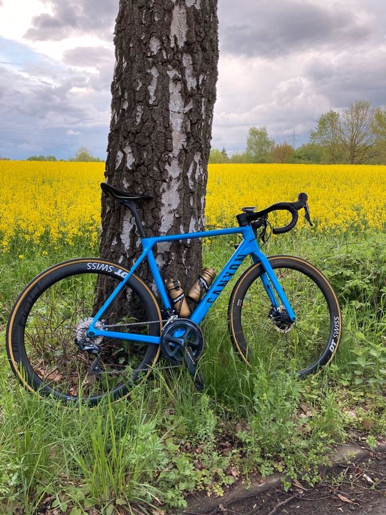 Used Canyon Ultimate CF SL 8 Disc Aero 2021 Road & Gravel, Blue — image 1 of 3