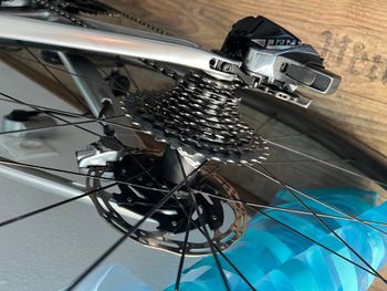 Used Scott SCOTT Addict RC Ultimate 2020 Road & Gravel, Blue — image 3 of 7