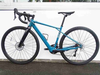 Gebrauchtes GT eGrade Bolt 2023 2023 Road & Gravel, Blau — Bild 2 von 3