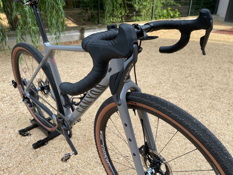 Used Canyon Grizl CF SL 7 2022 Road & Gravel, Light Gray — image 7 of 10