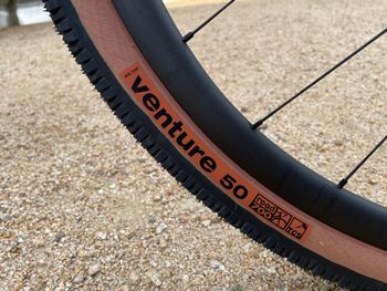 Used Canyon Grizl CF SL 7 2022 Road & Gravel, Light Gray — image 10 of 10