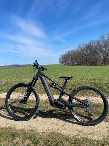 Używany Canyon Strive:ON Shimano Deore 2023 Mountainbike — zdjęcie 7 z 8