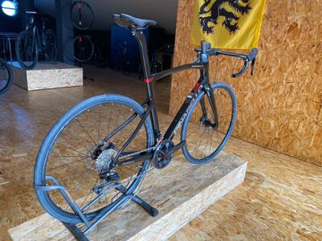 Gebrauchtes Pinarello X1 105 2023 2023 Road & Gravel, Schwarz — Bild 4 von 5
