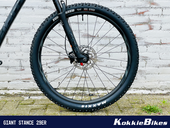 Used Giant Stance 29 2 2022 Mountainbike, Black — image 4 of 6