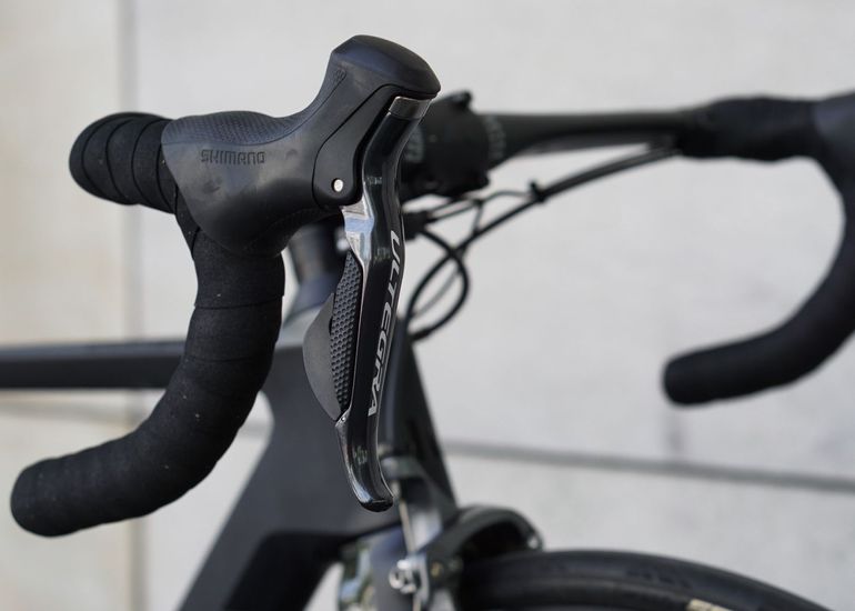 Used Canyon Aeroad CF SLX 7.0 Di2 2015 Road & Gravel, Black — image 8 of 8