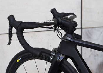 Used Canyon Aeroad CF SLX 7.0 Di2 2015 Road & Gravel, Black — image 6 of 8