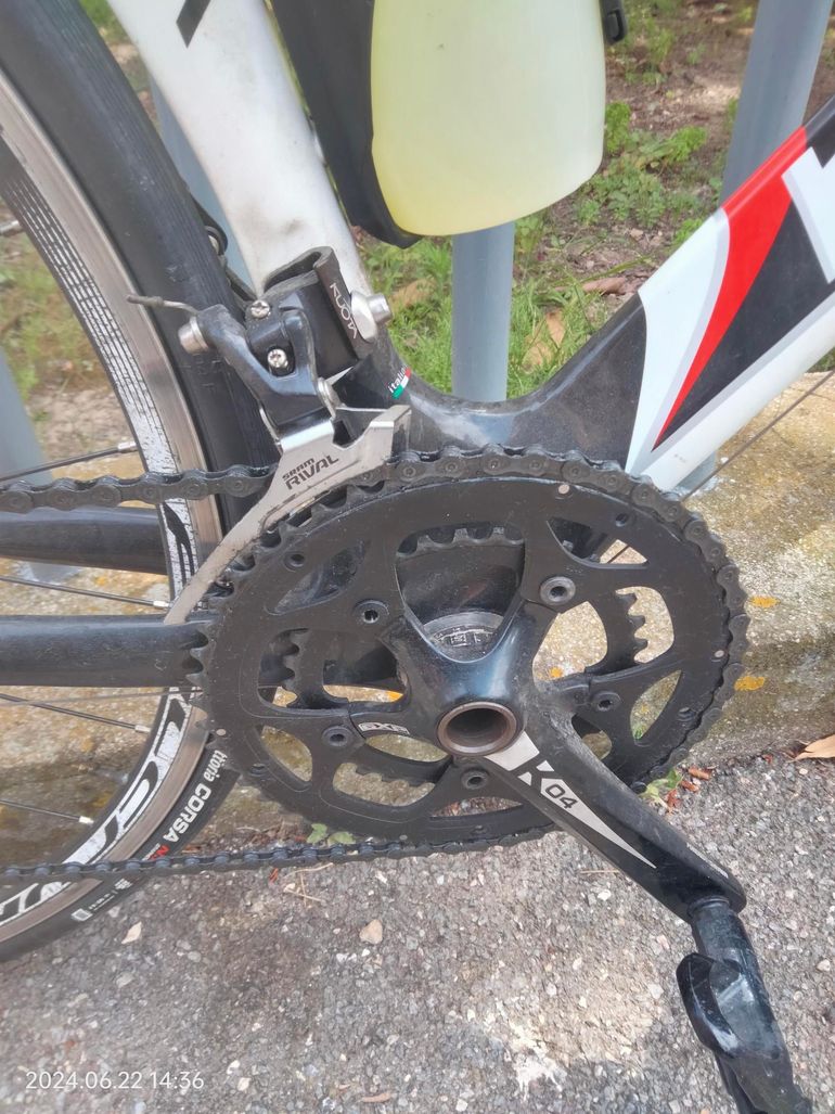 Used Kuota kharma race 2013 Road & Gravel, Red — image 2 of 4