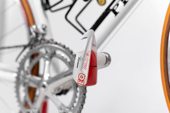 Used Pinarello Jan Ullrich Team Telekom Road Bike + Signed Yellow Jersey 1998 Road & Gravel, Weiß — image 23 of 23