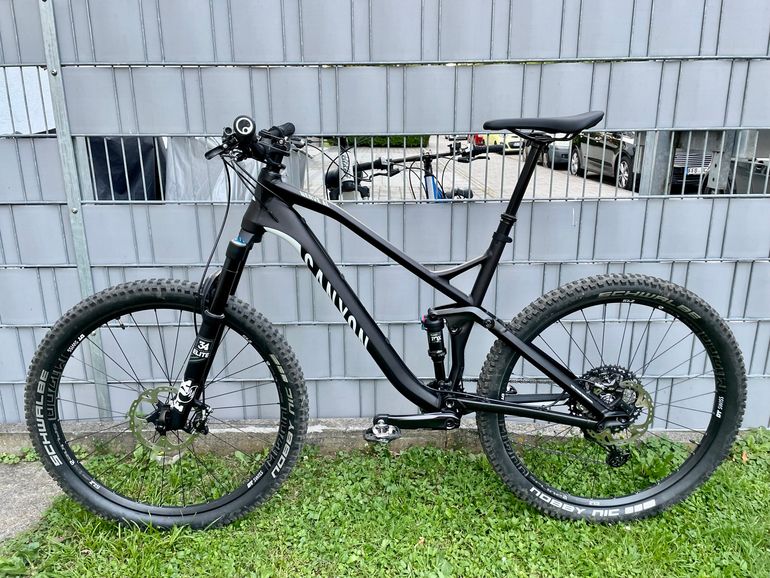 Used Canyon Nerve 9.9 2015 Mountainbike, Schwarz — image 3 of 12
