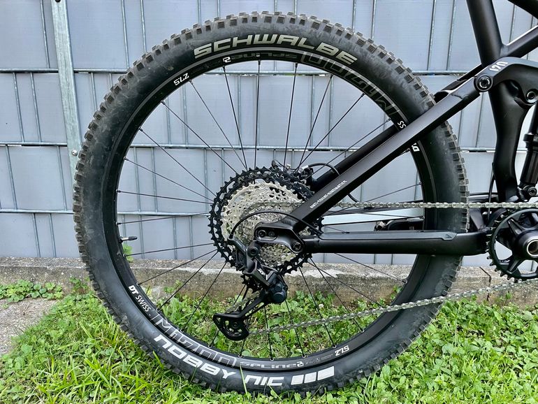 Used Canyon Nerve 9.9 2015 Mountainbike, Schwarz — image 2 of 12