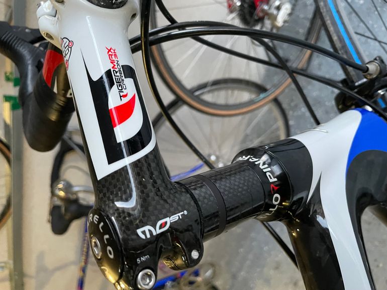 Used Pinarello FP3 2018 Road & Gravel, Blau — image 9 of 19
