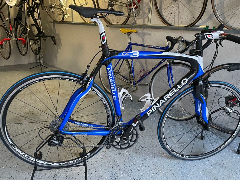 Used Pinarello FP3 2018 Road & Gravel, Blau — image 1 of 19