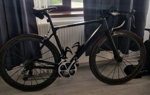 Canyon - Ultimate WMN CF SLX Disc 8.0 Di2 2018, 2018