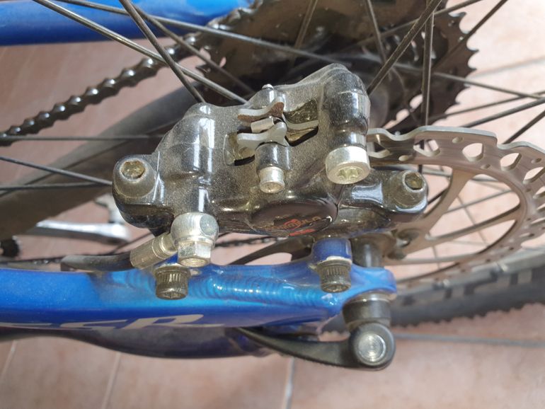 Used Specialized strungiamper 2015 Mountainbike, Blue — image 3 of 3