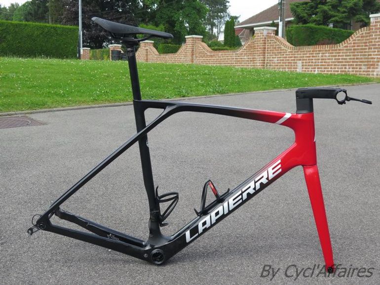 Used Lapierre Xelius SL3 frameset Road & Gravel, Black — image 1 of 8