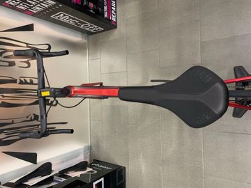BMC Teammachine SLR ONE 2023 2023 Road & Gravel usato, Rosso — immagine 5 di 6