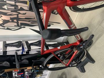 BMC Teammachine SLR ONE 2023 2023 Road & Gravel usato, Rosso — immagine 3 di 6