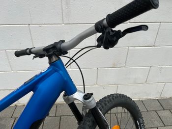 Used woom Up 6 2020 Mountainbike, Blue — image 4 of 11