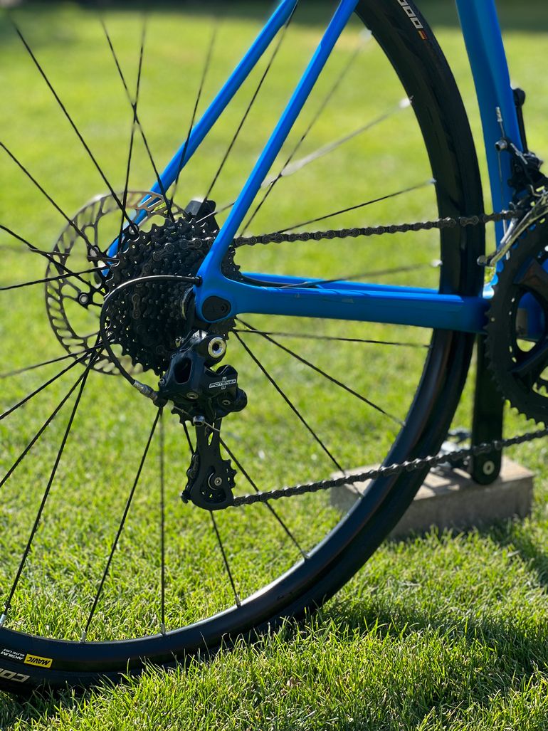 Used Canyon Endurace CF SL Disc 8.0 Pro 2019 Road & Gravel — image 6 of 8