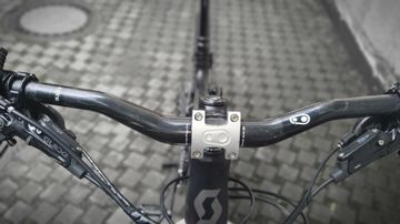 Used Scott Genius 700 SL Mountainbike, Black — image 22 of 24