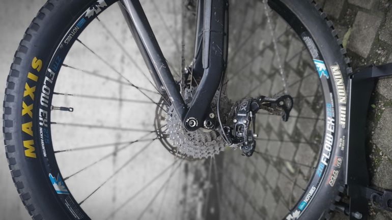 Tweedehands Scott Genius 700 SL Mountainbike — afbeelding 9 van 24