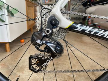 Specialized Tarmac Other Shimano 2015 Road & Gravel de segunda mano, Blanco — imagen 2 de 9