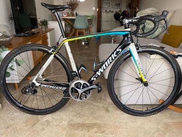 Specialized Tarmac Other Shimano 2015 Road & Gravel de segunda mano, Blanco — imagen 1 de 9