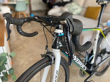 Specialized Tarmac Other Shimano 2015 Road & Gravel usato, Bianco — immagine 8 di 9