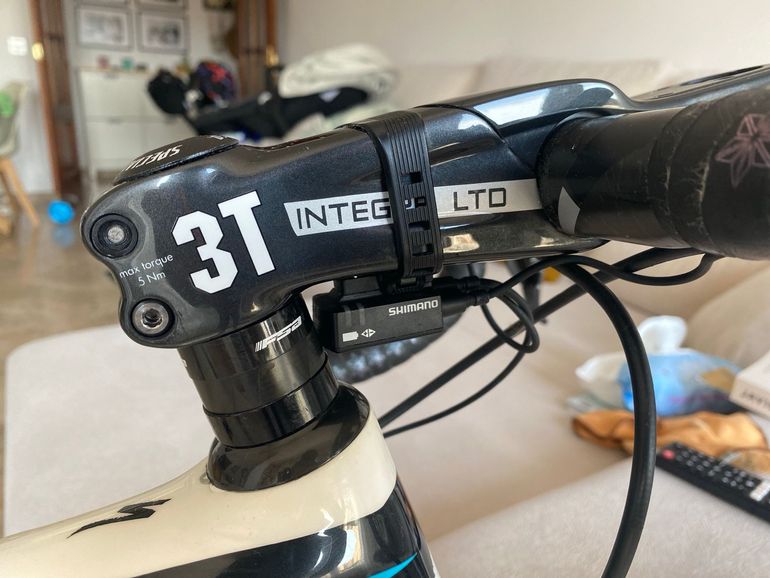 Specialized Tarmac Other Shimano 2015 Road & Gravel usato, Bianco — immagine 5 di 9