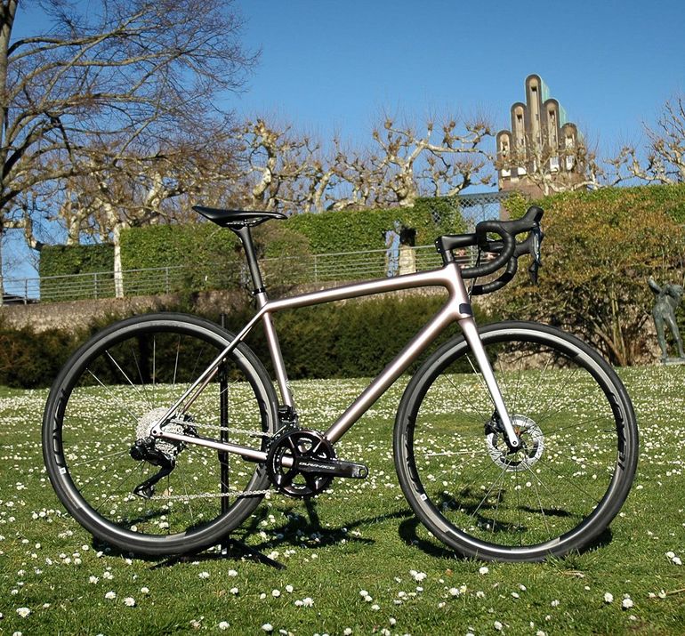 Brugt Specialized S-WORKS AETHOS "Champagne" DURA-ACE Di2 Roval Alpinist Gr.56 2025 Road & Gravel — billede 12 af 12