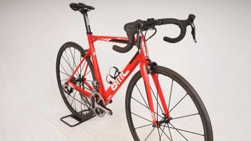 Used BMC teammachine SLR01 2017 2017 Road & Gravel, Red — image 6 of 8