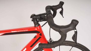 Used BMC teammachine SLR01 2017 2017 Road & Gravel, Red — image 2 of 8