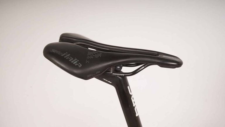 Used BMC teammachine SLR01 2017 2017 Road & Gravel, Red — image 3 of 8