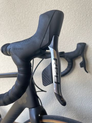 Tweedehands Canyon Ultimate CFR Disc eTap 2022 2022 Road & Gravel — afbeelding 6 van 13