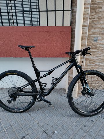 Gebrauchtes Orbea OIZ M30 2023 2023 Mountainbike, Schwarz, 29 — Bild 1 von 10