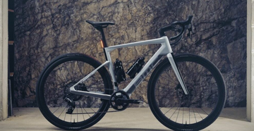 Used BMC Roadmachine 01 AMP X ONE 2024 2024 Road & Gravel, Light Gray — image 1 of 3