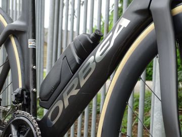 Gebrauchtes Orbea ORCA AERO M20iLTD 2024 2024 Road & Gravel, Schwarz — Bild 3 von 5